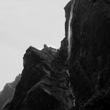 Capricorn New Moon: a dark mountain landscape, symbolizing grounding, discipline, and manifestation through structure.