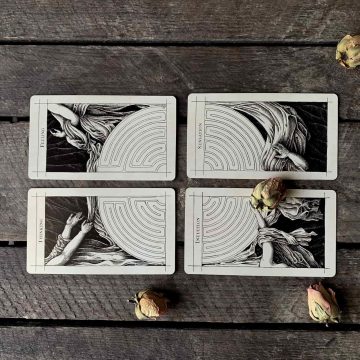 upra Oracle to represent Jung's perspective on Tarot.