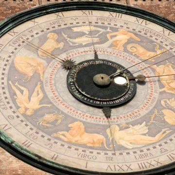 The Sun in the 12th house represented by an historical birth chart.